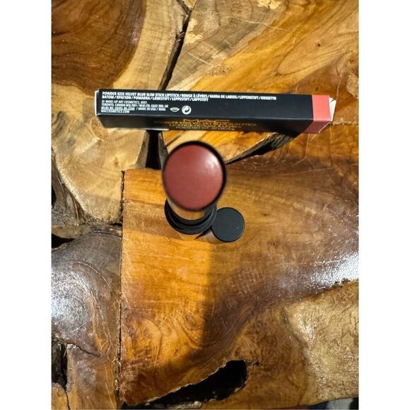 MAC Powder Kiss Velvet Blur Slim Stick Lipstick in Mull it over new in box - Picture 4 of 9
